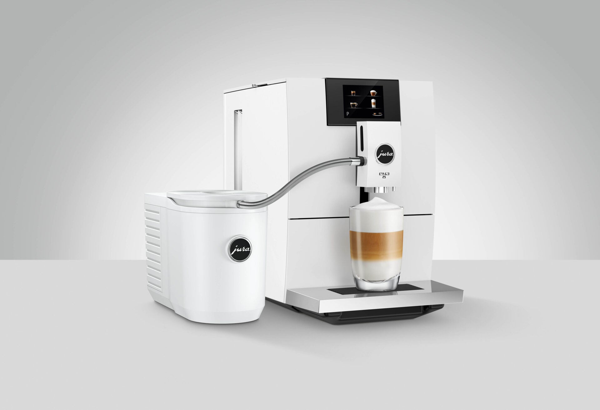 Video laden: JURA heeft de technologie ontwikkeld om een volautomaat zacht microschuim te laten maken. Het melkschuim bestaat uit hele fijne poriën. Ideaal voor je cappuccino.